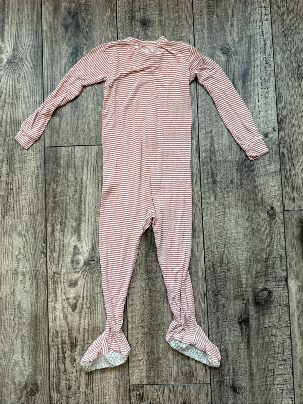 Pink and white candy stripe footed pajamas 2T - Carter’s